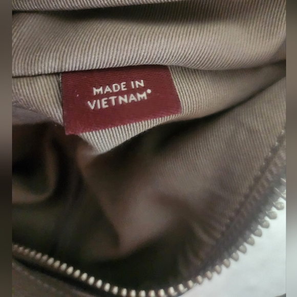 Coach Taupe Pebbled Leather Hobo Bag *EUC* - Picture 13 of 13